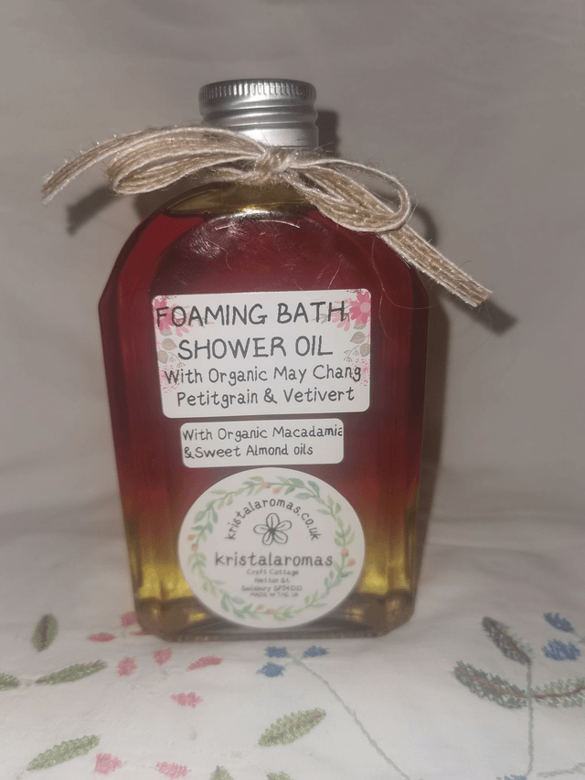 Foaming Bath/Shower Oil - Organic May Chang, Petitgrain & Vetivert      250ml